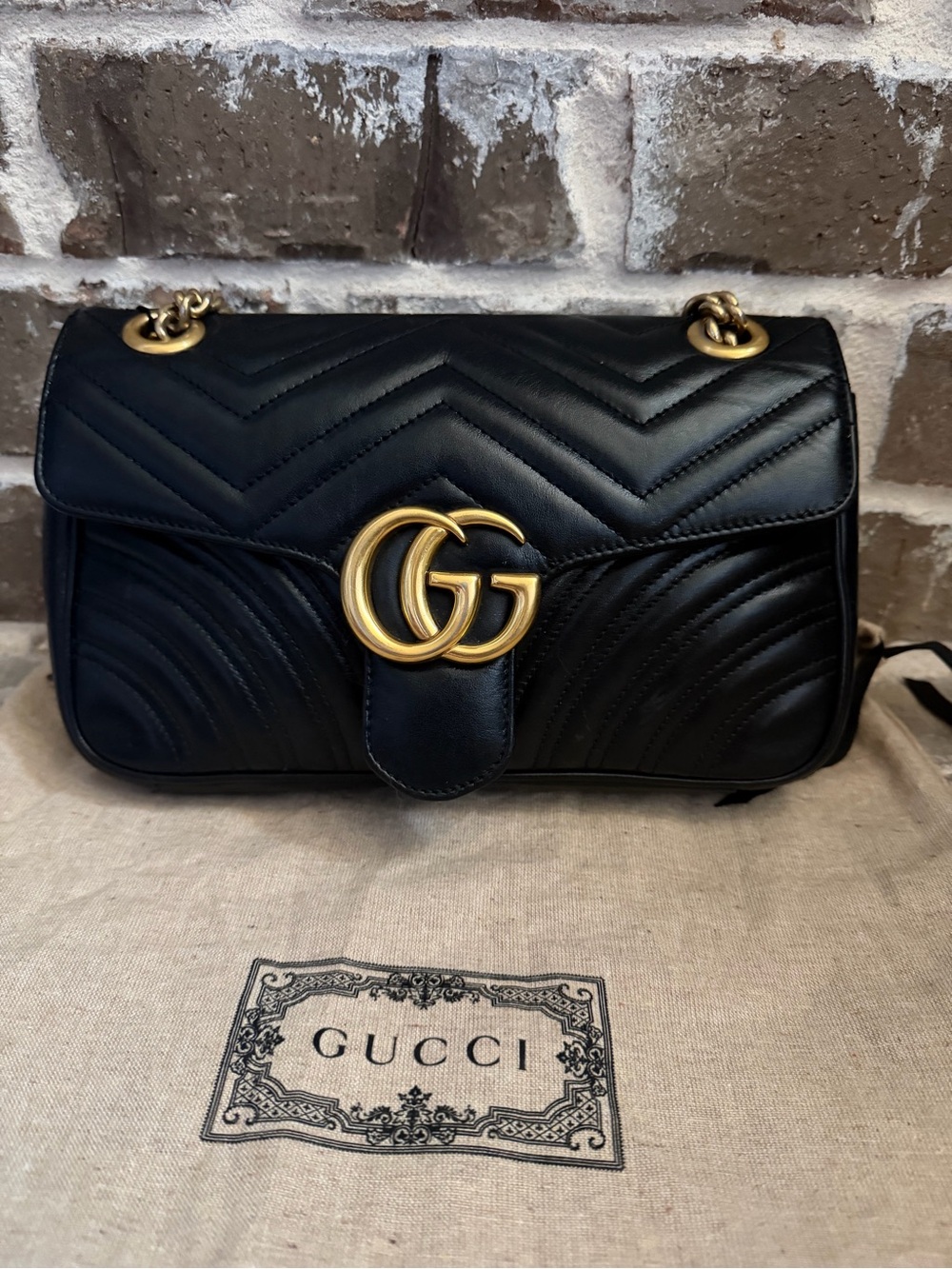 Gucci GG Marmont  Matelassé Shoulder Bag